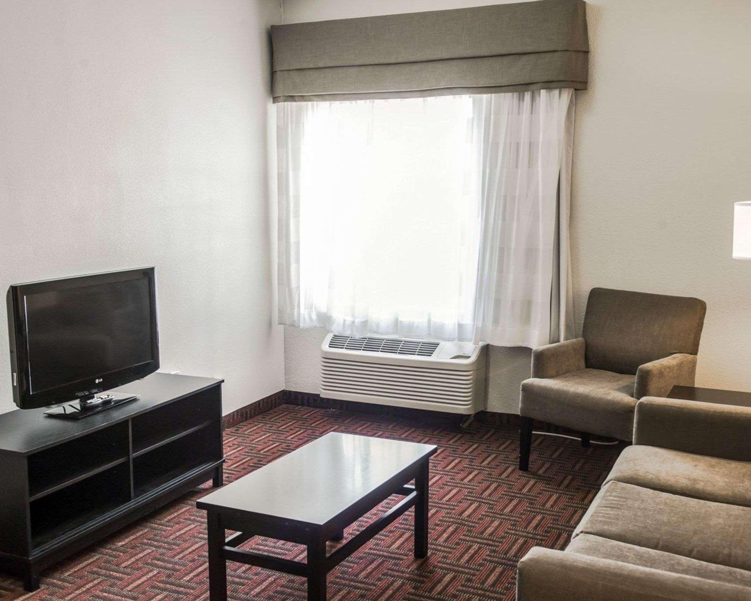 Inn Sleep Near I-64 O'Fallon